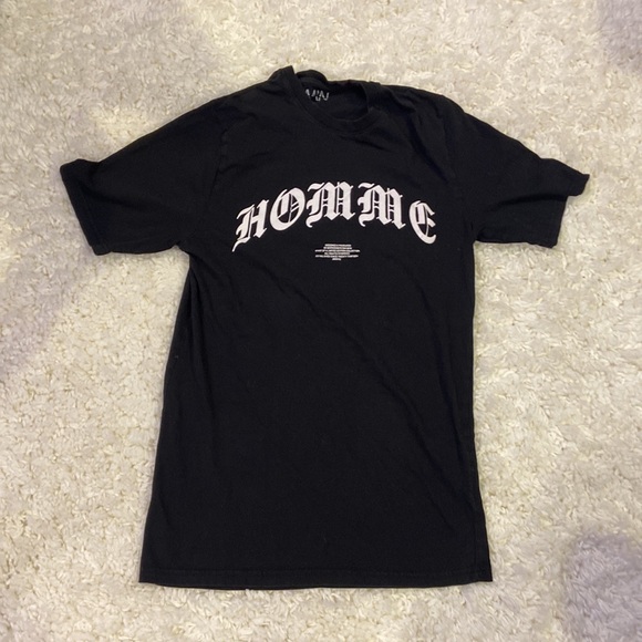 Graphic Tee - Picture 3 of 4